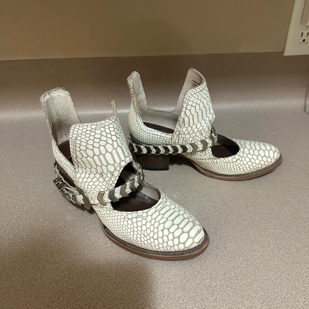 Freebird Booties